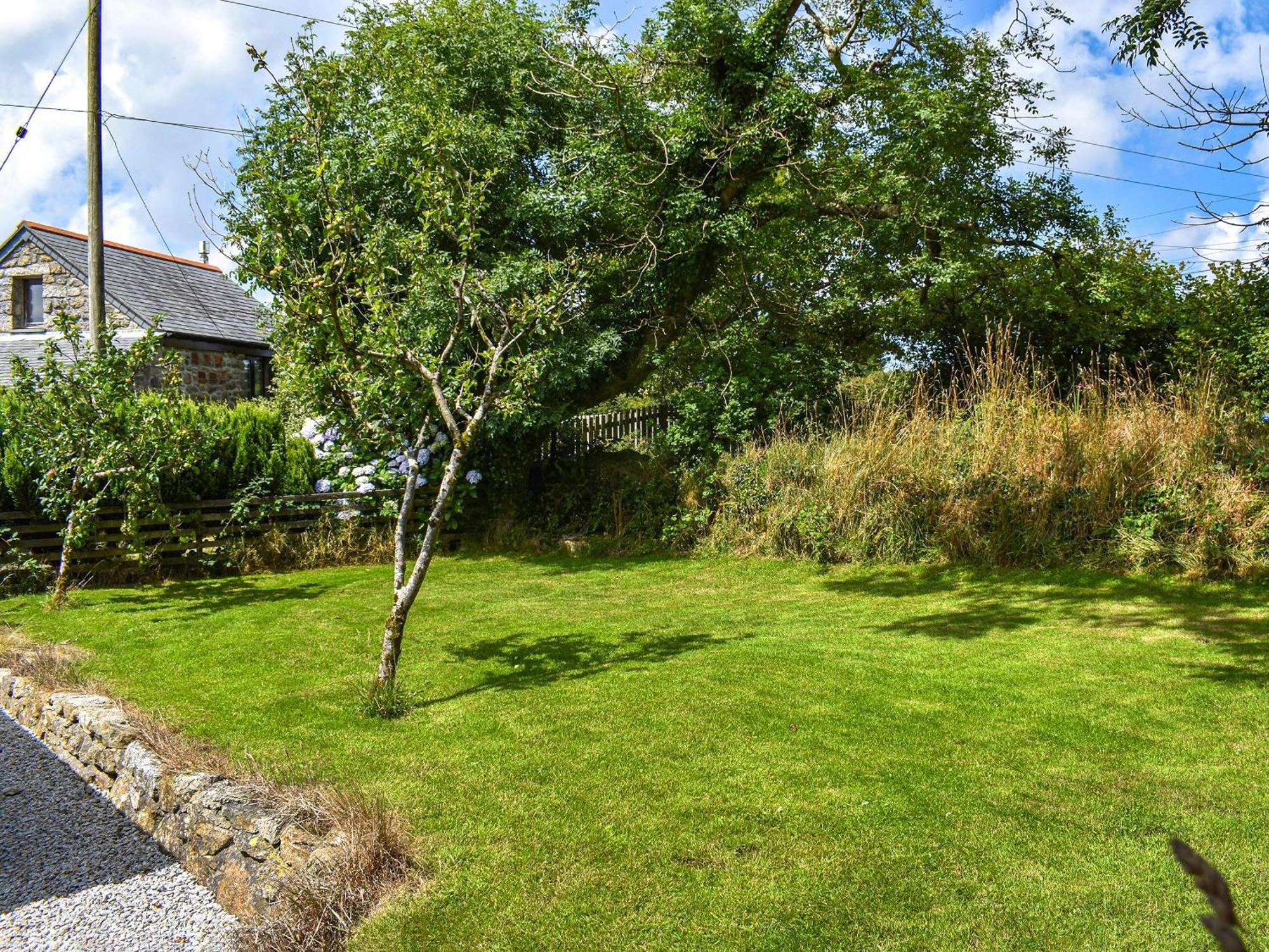 Holiday home Carnlussack *